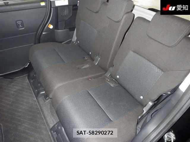 Toyota ROOMY 2023 8912134-4