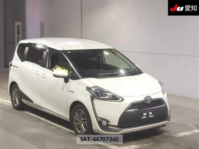 Toyota SIENTA 2017 8902842-0