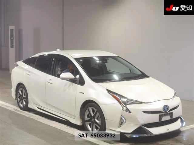 Toyota PRIUS 2016 8911324-0