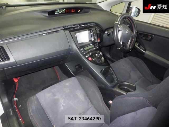 Toyota PRIUS 2013 8911328-3