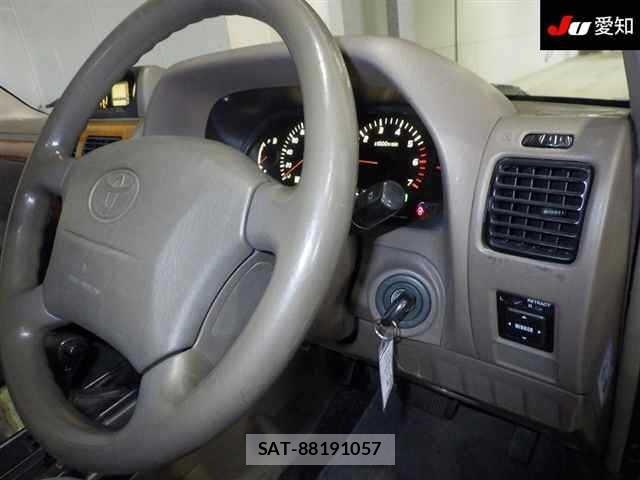 Toyota LAND CRUISER PRADO 2002 8906702-5