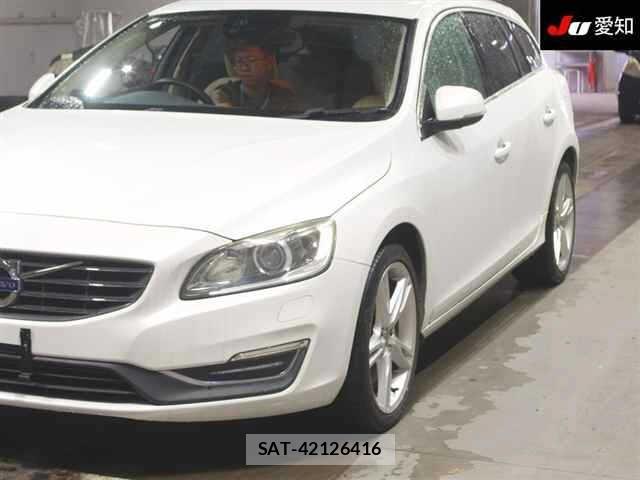 Volvo V60 2017 8868367-7