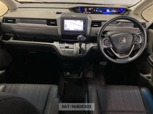 Honda FREED 2017 8821915-3