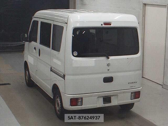 Suzuki EVERY 2022 8679617-1