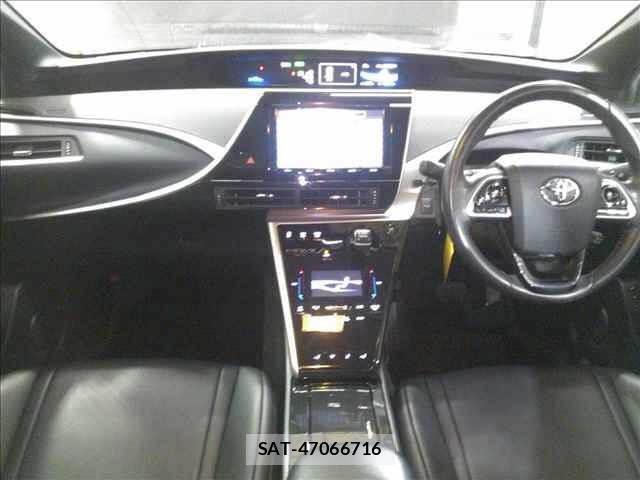 Toyota Mirai 2016 8809734-5