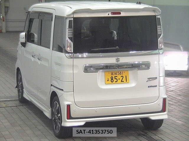 Suzuki SPACIA 2022 8913351-1