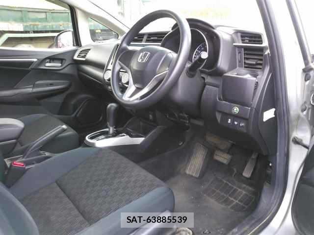 Honda FIT 2013 8703312-3