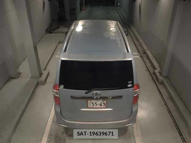 Toyota NOAH 2009 8683104-7