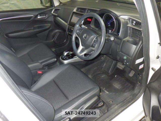 Honda FIT 2014 8862151-3