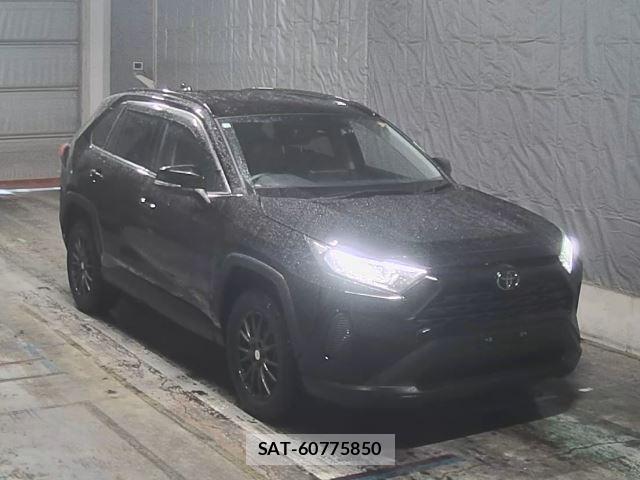 Toyota RAV4 2023 8937685-7