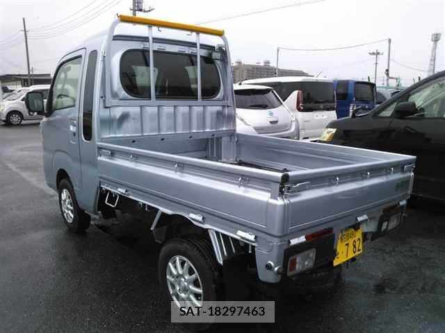 Daihatsu HIJET TRUCK 2026 8888628-1