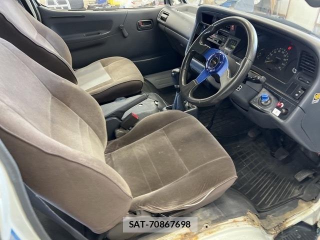 Toyota HIACE VAN 1995 8759769-4