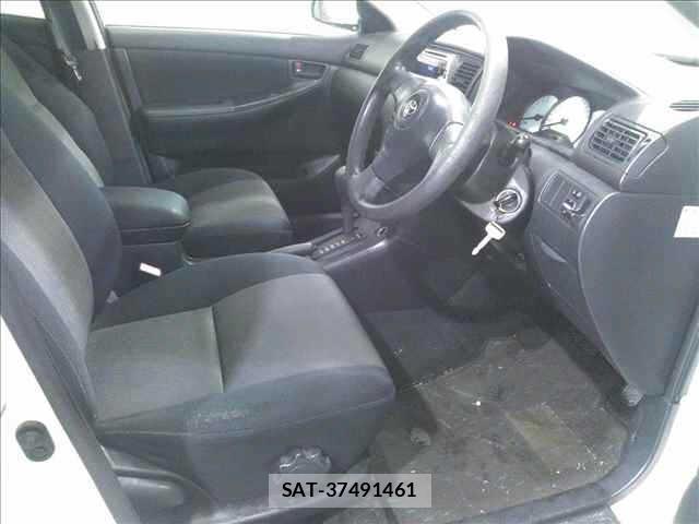 Toyota COROLLA FIELDER 2001 8825046-4