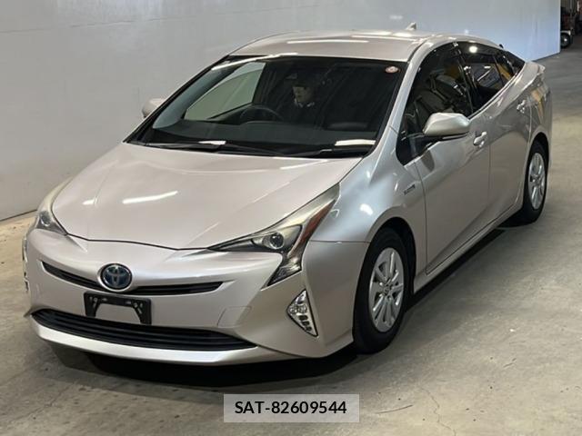 Toyota PRIUS 2015 8911617-0