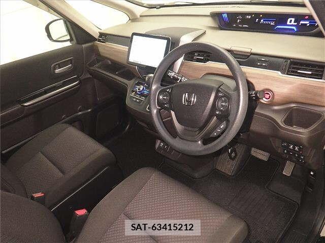 Honda FREED 2021 8716496-3