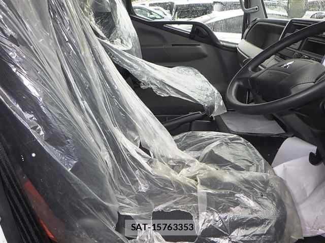 Mitsubishi CANTER 2024 8716734-9