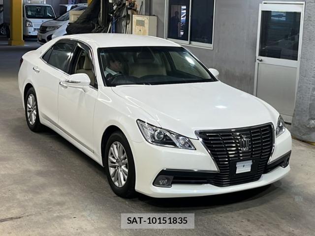Toyota CROWN 2013 8937237-4