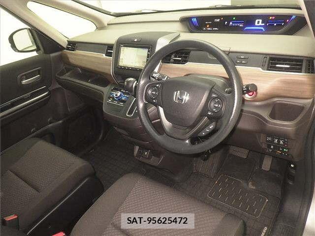 Honda FREED 2021 8716497-3