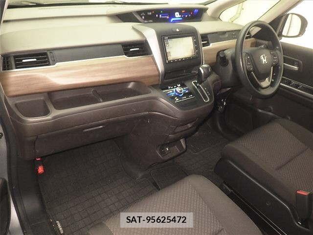 Honda FREED 2021 8716497-4