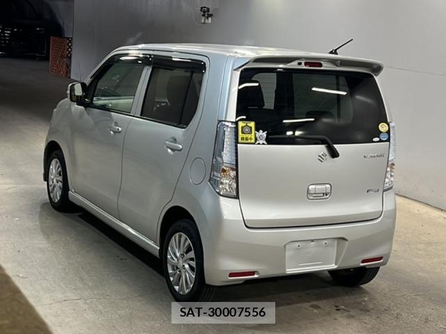 Suzuki WAGON R 2014 8920182-1