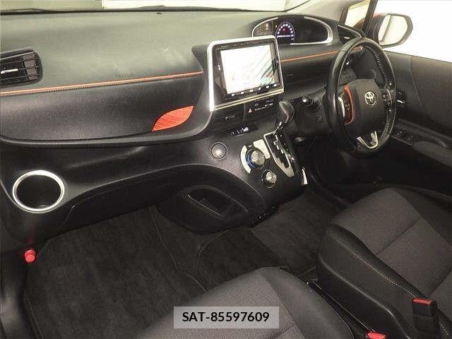 Toyota SIENTA 2019 8672300-4