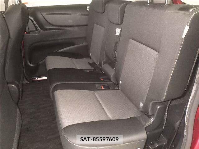 Toyota SIENTA 2019 8672300-7