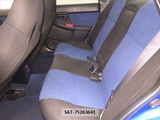 Subaru IMPREZA 2003 8680133-7