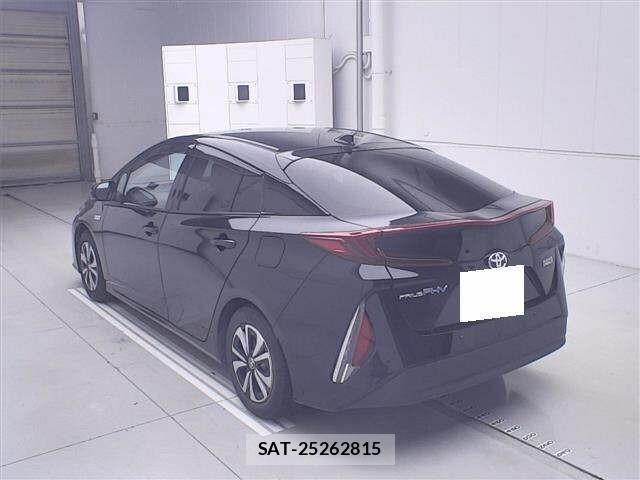 Toyota PRIUS PHV 2018 8954769-1