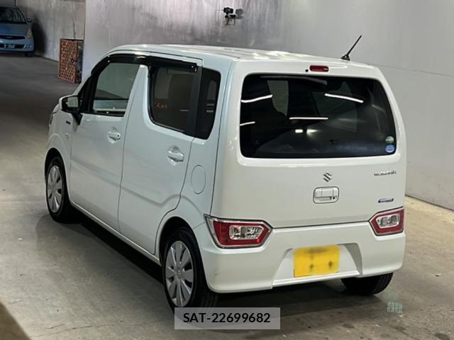 Suzuki WAGON R 2018 8920183-1