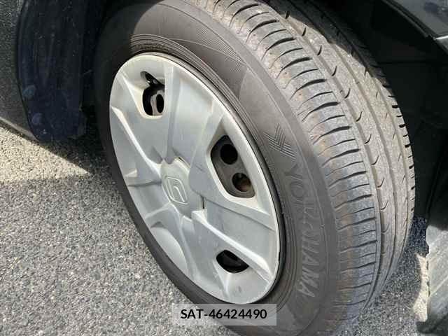 Honda FIT 2012 8922402-9