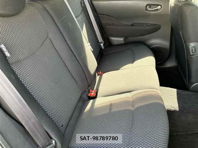 Nissan LEAF 2013 8748203-8