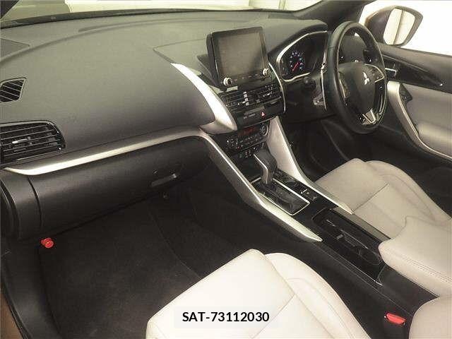 Mitsubishi ECLIPSE CROSS 2021 8718913-4