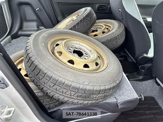 Mazda CAROL 2015 8853700-8