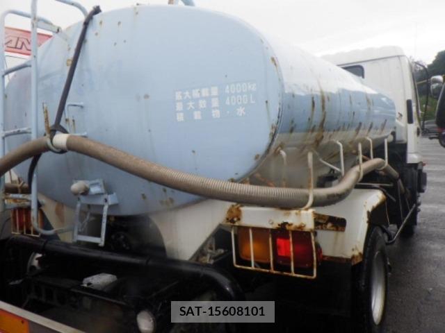 Isuzu FORWARD 2004 8823606-5