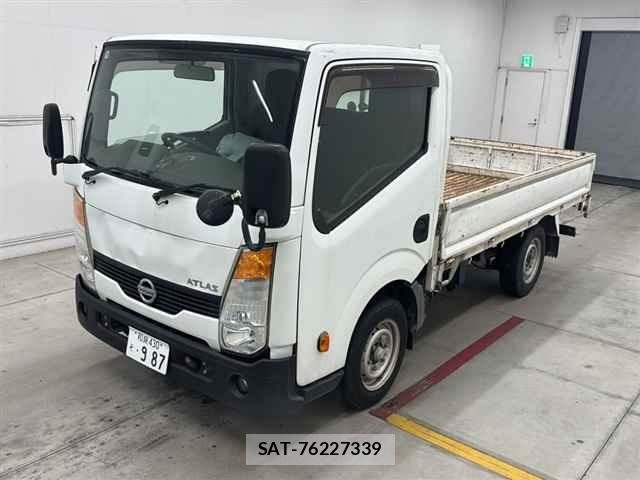 Nissan ATLAS 2015 8664023-4