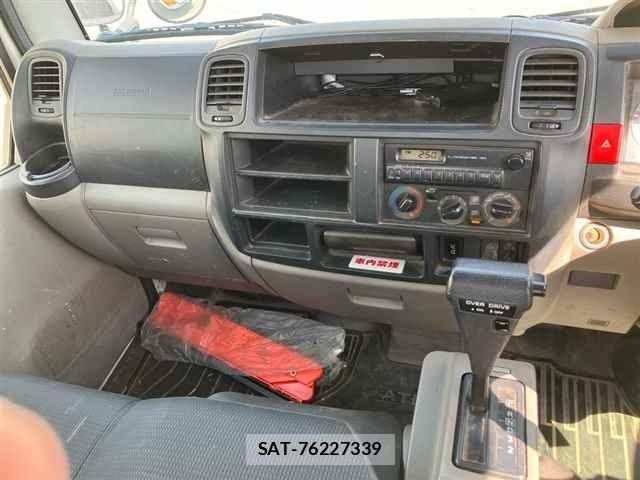Nissan ATLAS 2015 8664023-6