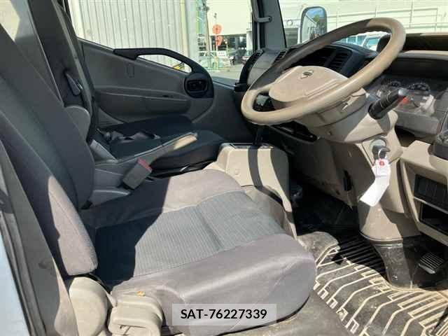 Nissan ATLAS 2015 8664023-7