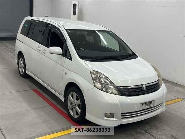 Toyota ISIS 2005 8707674-0
