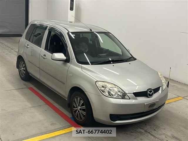 Mazda DEMIO 2005 8908190-0