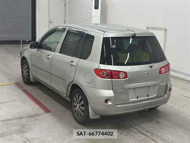 Mazda DEMIO 2005 8908190-1