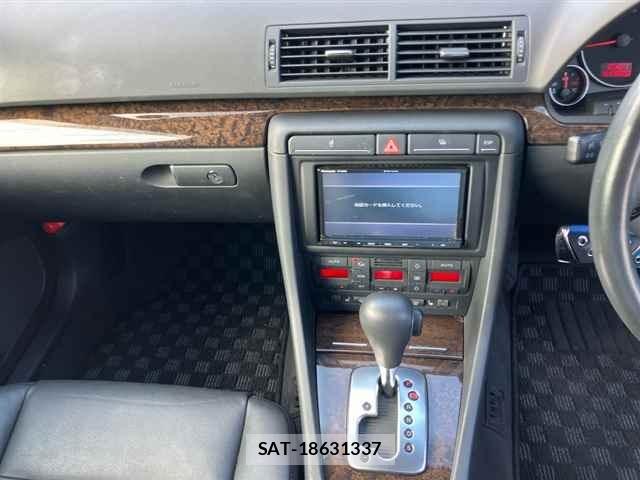 Audi A4 2007 8868686-6