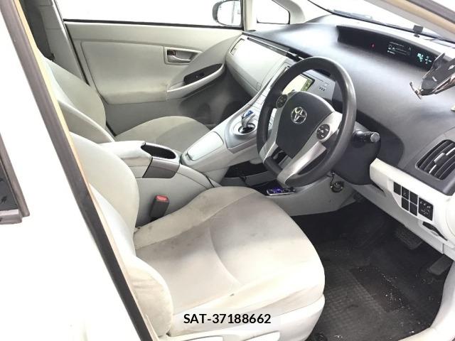 Toyota PRIUS 2015 8911392-5