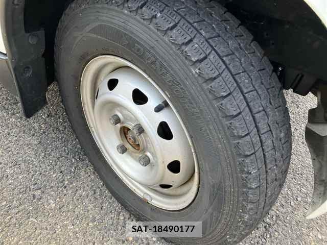 Mazda SCRUM TRUCK 2003 8931515-9