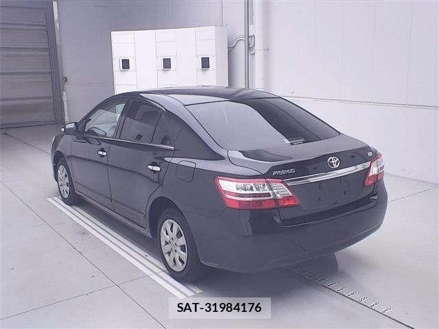 Toyota PREMIO 2011 8722441-1