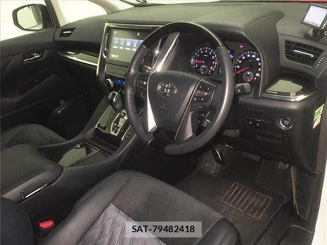 Toyota ALPHARD 2016 8716515-3