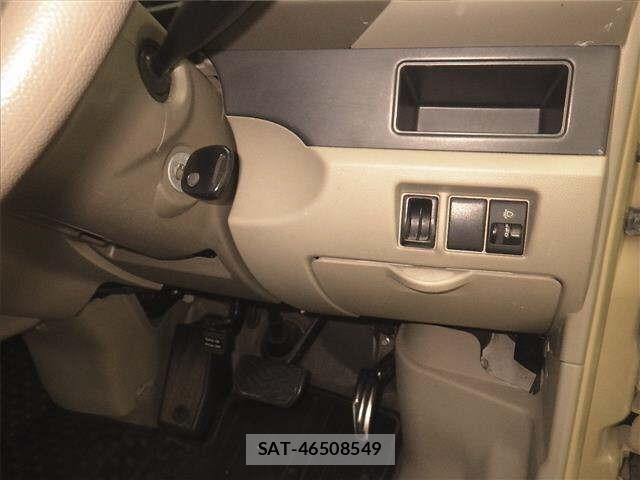 Suzuki EVERY 2012 8679615-8