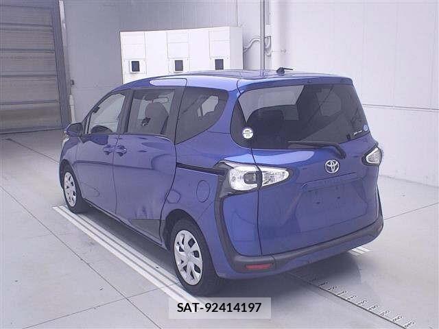 Toyota SIENTA 2016 8764342-1