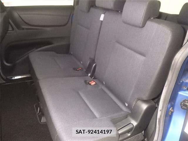 Toyota SIENTA 2016 8764342-7