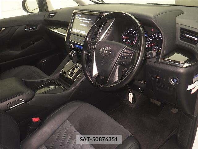 Toyota ALPHARD 2016 8716518-3