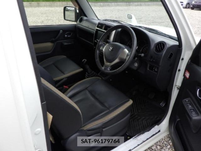 Suzuki JIMNY 2017 8931855-3